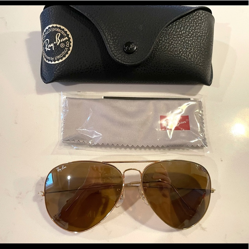 Ray-Ban Gold Aviators NEW